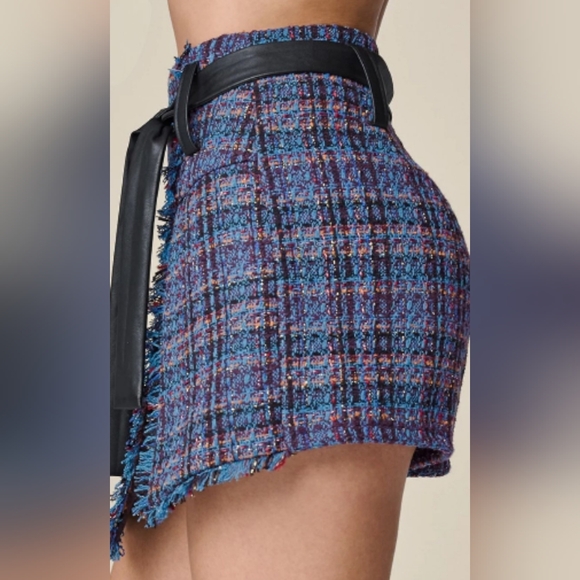 NWT VENUS Multi Blue Plaid Tweed Belted Skort - Picture 4 of 6